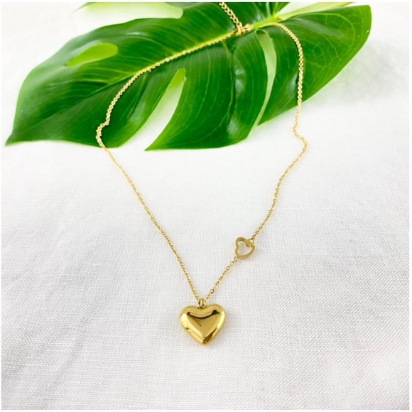 18k Gold Double Heart Necklace 16"- 18" - Picture 3 of 6